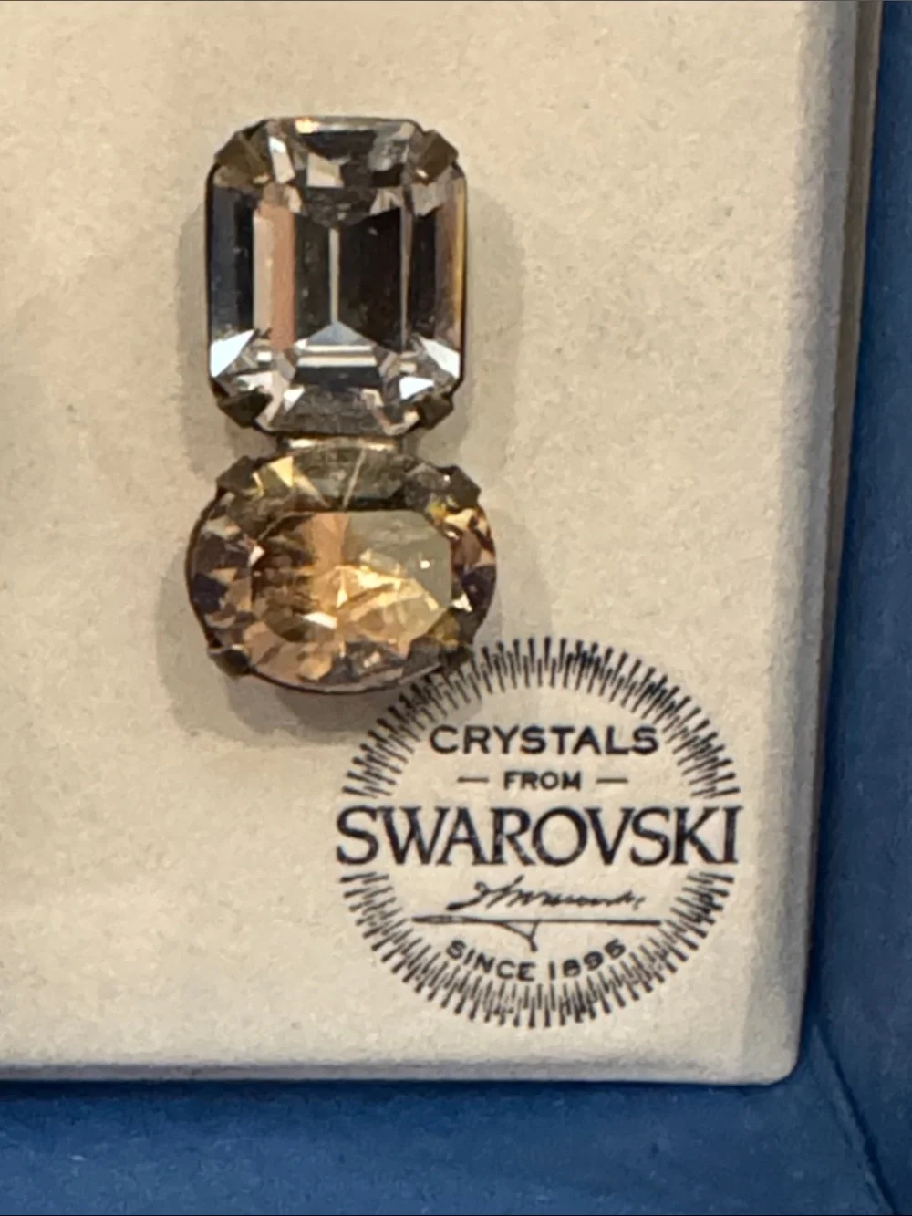NIB Niquead Earrings with Clear and Champagne Crystals